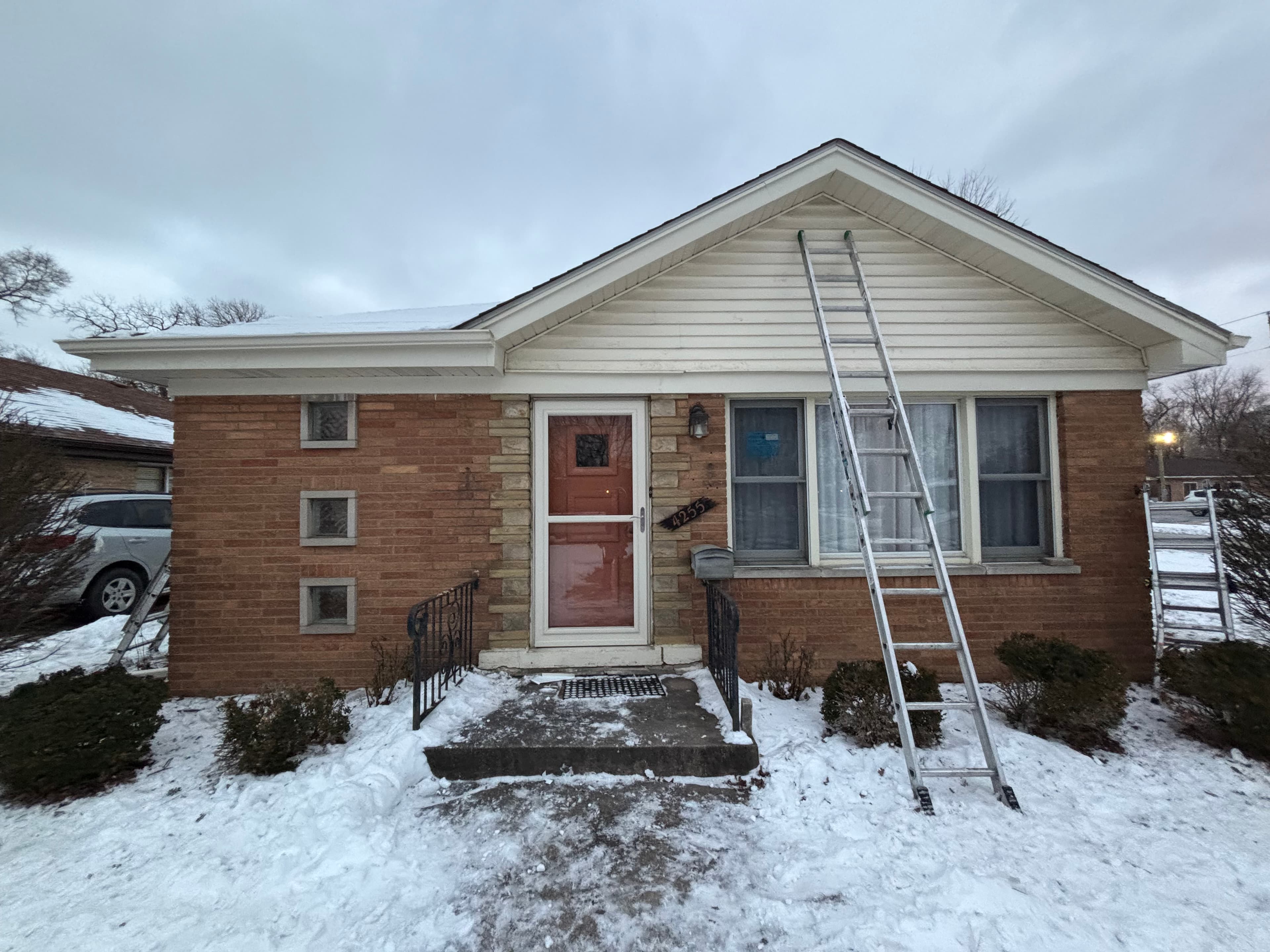 Real Gutters work — job-18